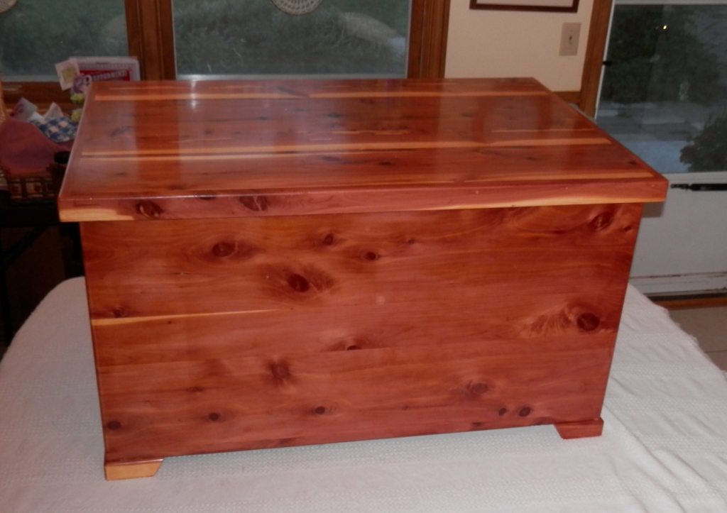 photo of cedar chest with lid closed