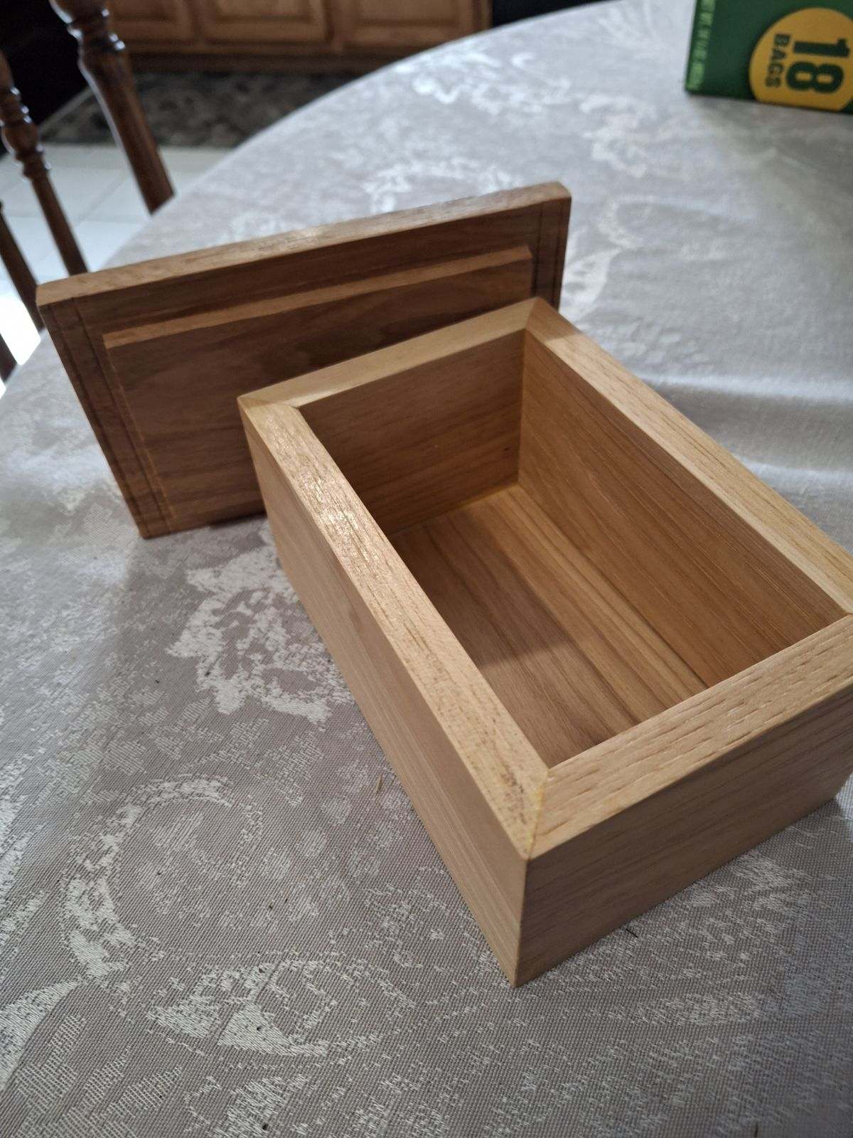 Small box for playing cards made of Sycamore